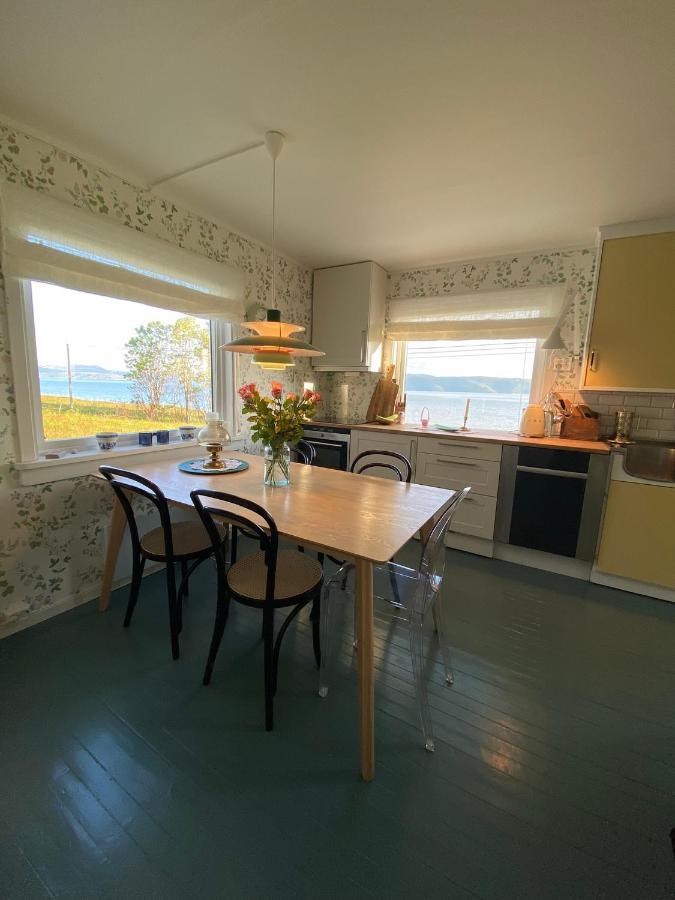 Unique And Charming Holiday Home With Fantastic Sea Views Tromsø Exterior foto